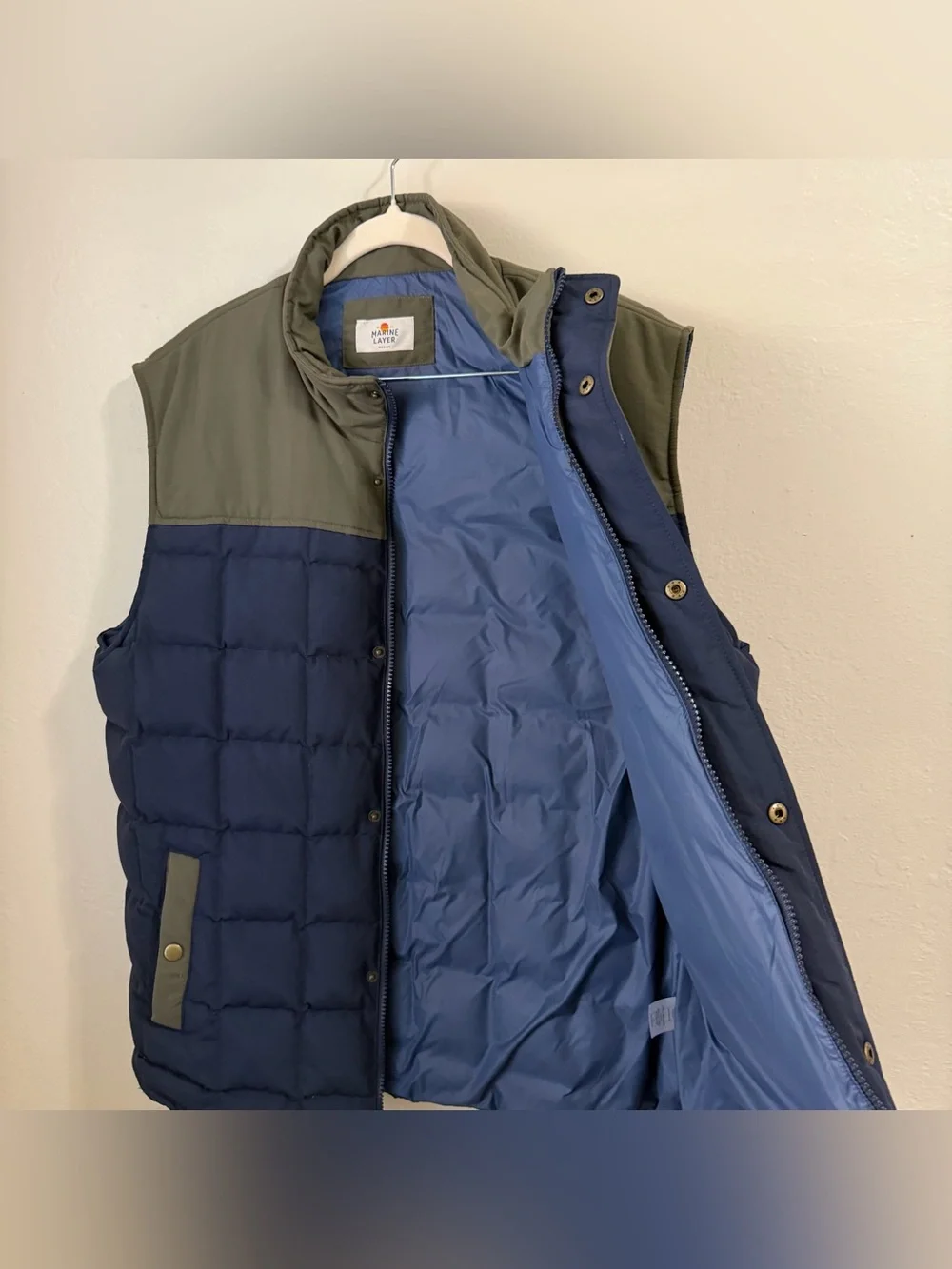 Marine Layer Sawyer Down Puffer Vest Mens M Full Zip Quilted Outdoor Gorpcore